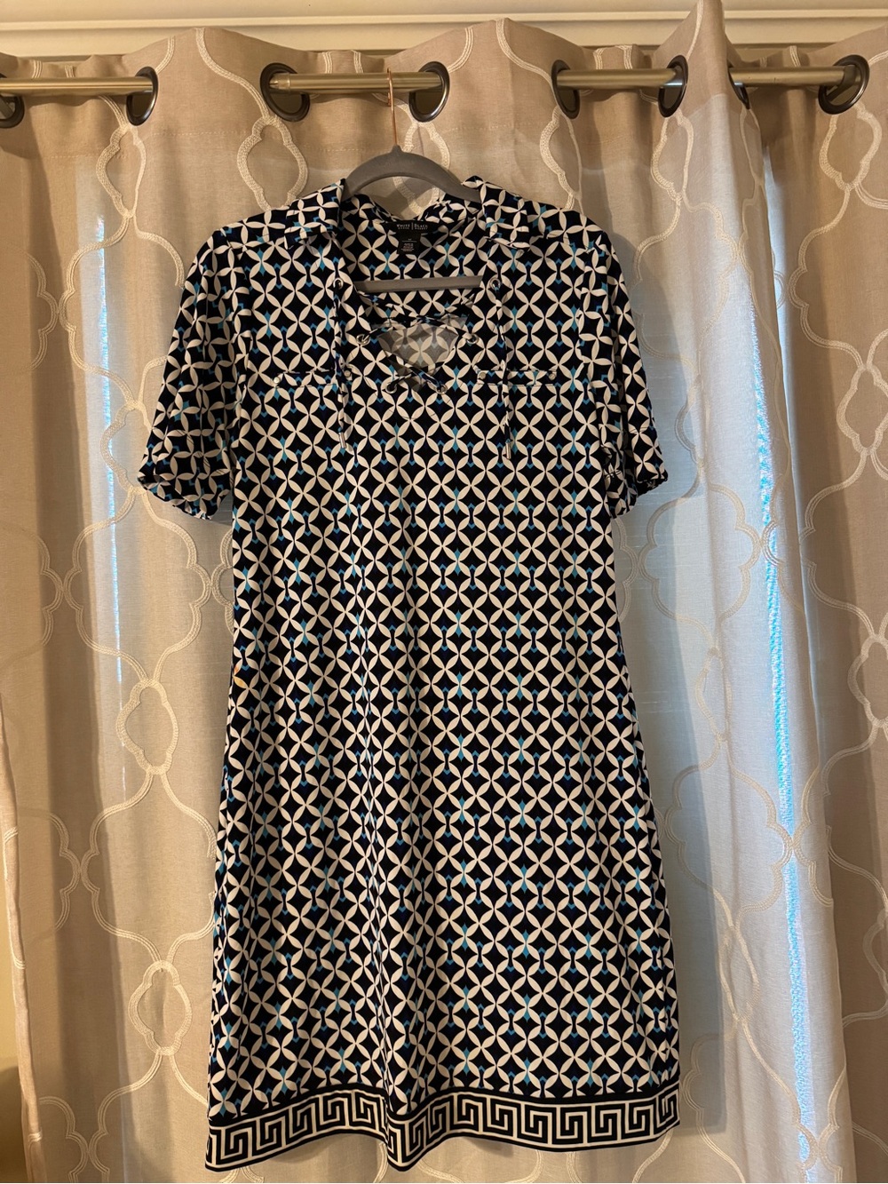 White House Black Market Navy and White Geometric Short Dress